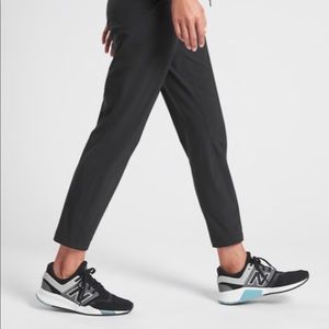 Athlete Midtown Ankle Pant